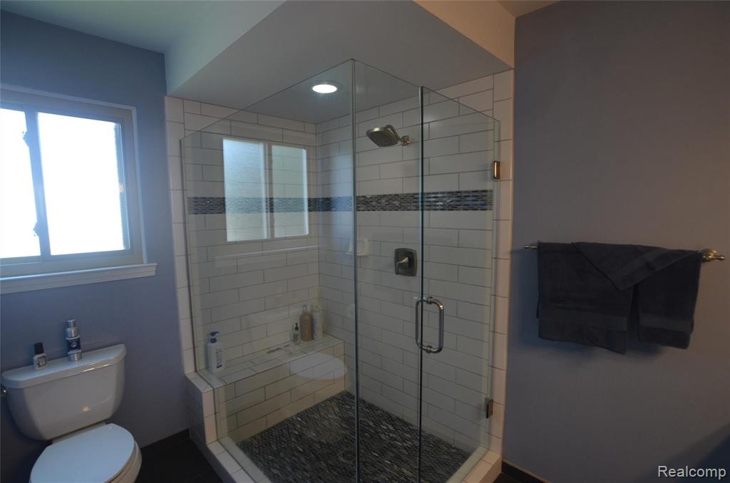 1649 Millbrook Road Canton, MI 48188 - Photo 21 of 44
