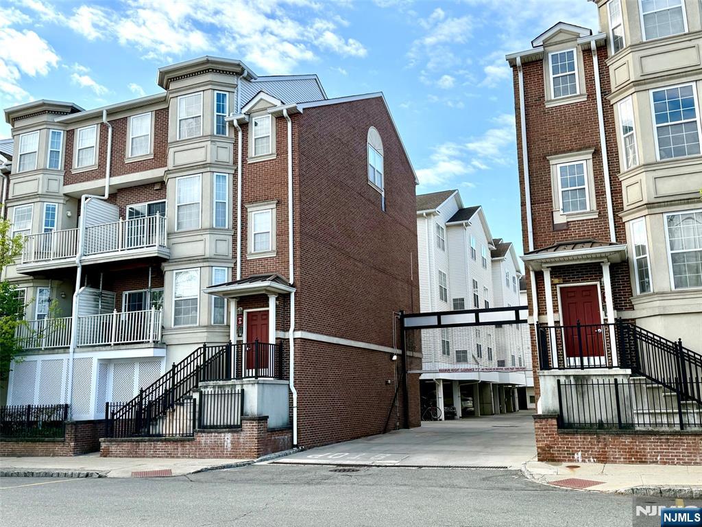 200 Dey Street, Unit 285 Harrison, NJ 07029 - Photo 1 of 23