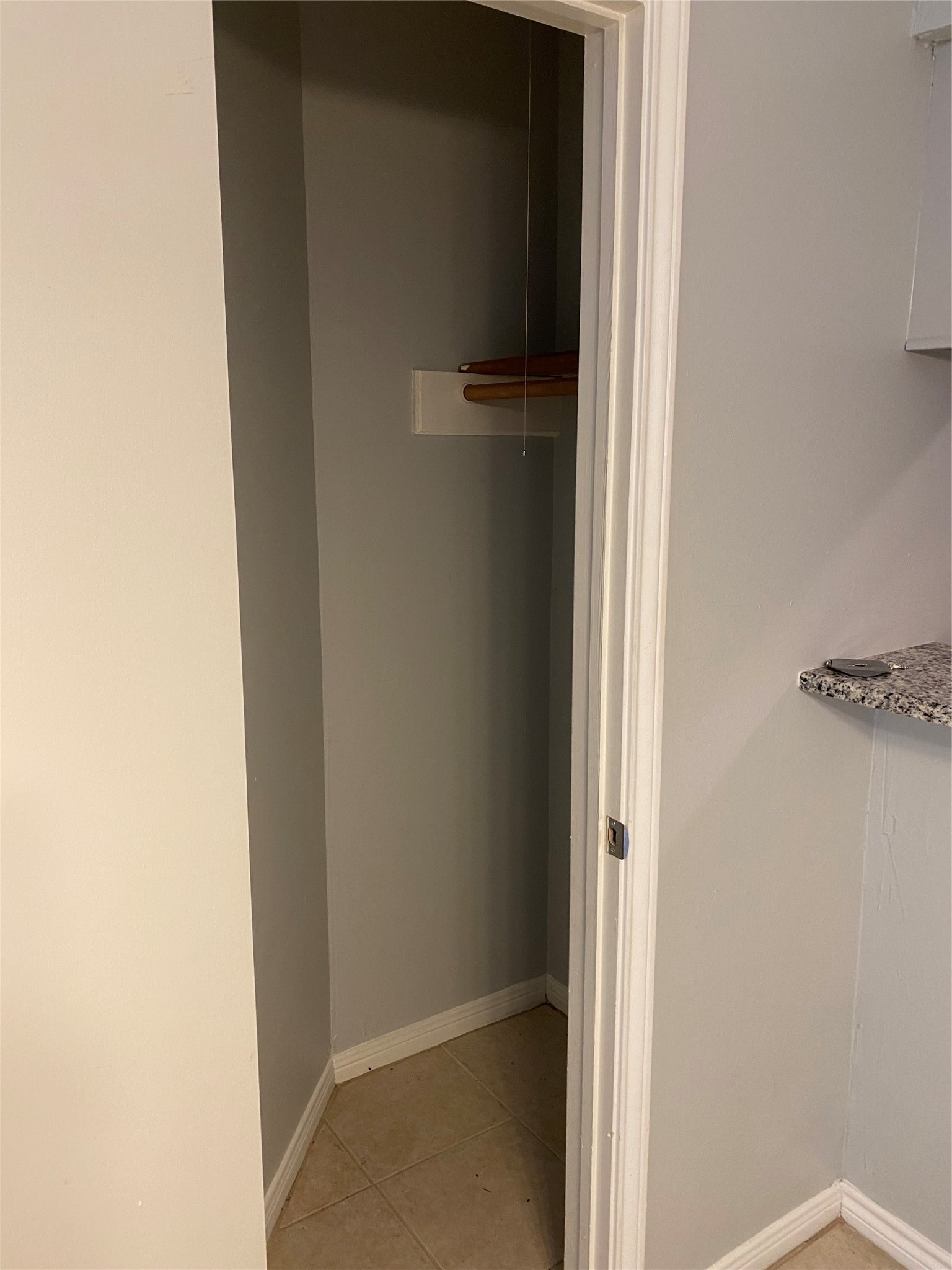 2401 Sycamore Avenue, Unit C2 Huntsville, TX 77340 - Photo 6 of 21