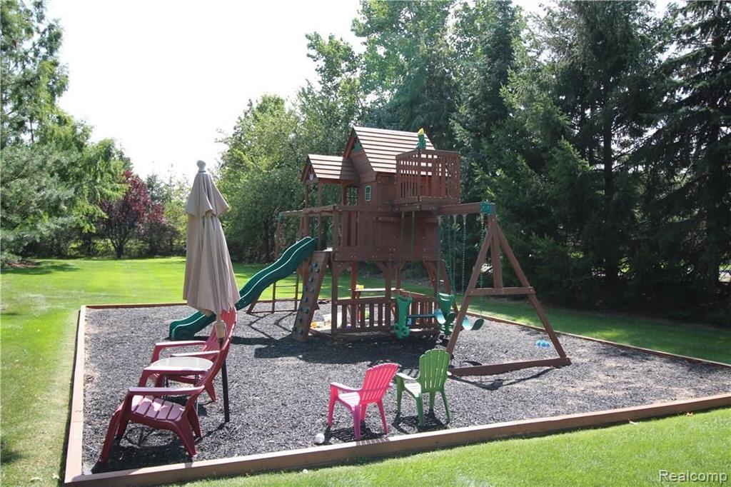 3901 West Tienken Road Rochester Hills, MI 48309 - Photo 48 of 87