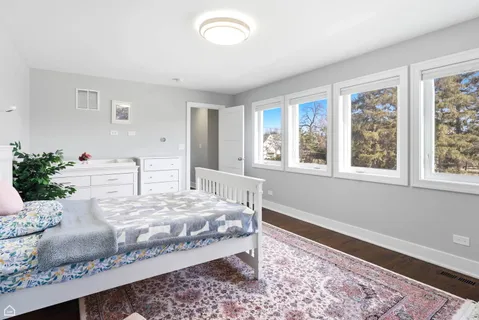 $959,000 | 6802 Church Street, Morton Grove, IL 60053