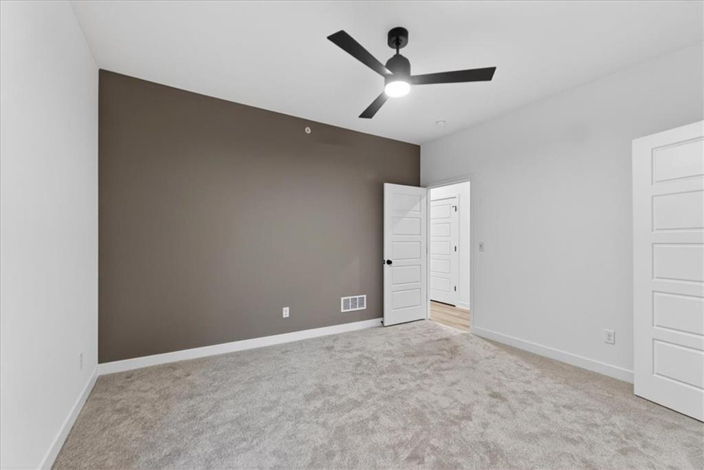 9328 Freedom Street Lenexa, KS 66227 - Photo 44 of 60