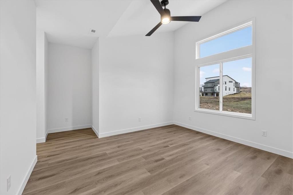 9328 Freedom Street Lenexa, KS 66227 - Photo 47 of 60
