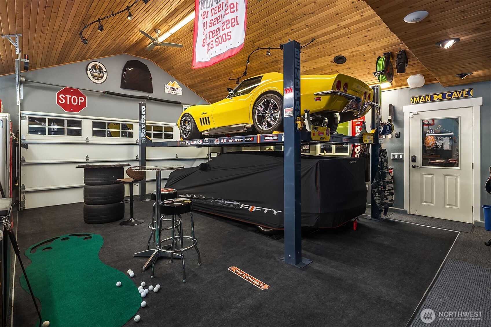 17003 Talbot Road Edmonds, WA 98026 - Photo 29 of 38