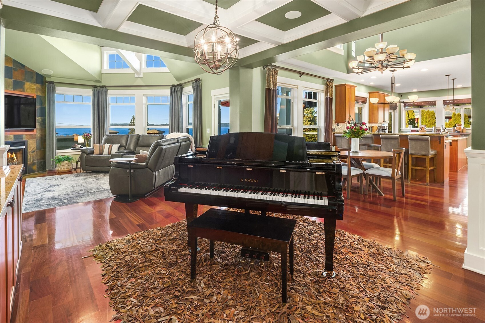 17003 Talbot Road Edmonds, WA 98026 - Photo 7 of 38