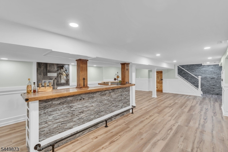 35 Castle Way Bernards, NJ 07920 - Photo 38 of 50 Gallery Image 38