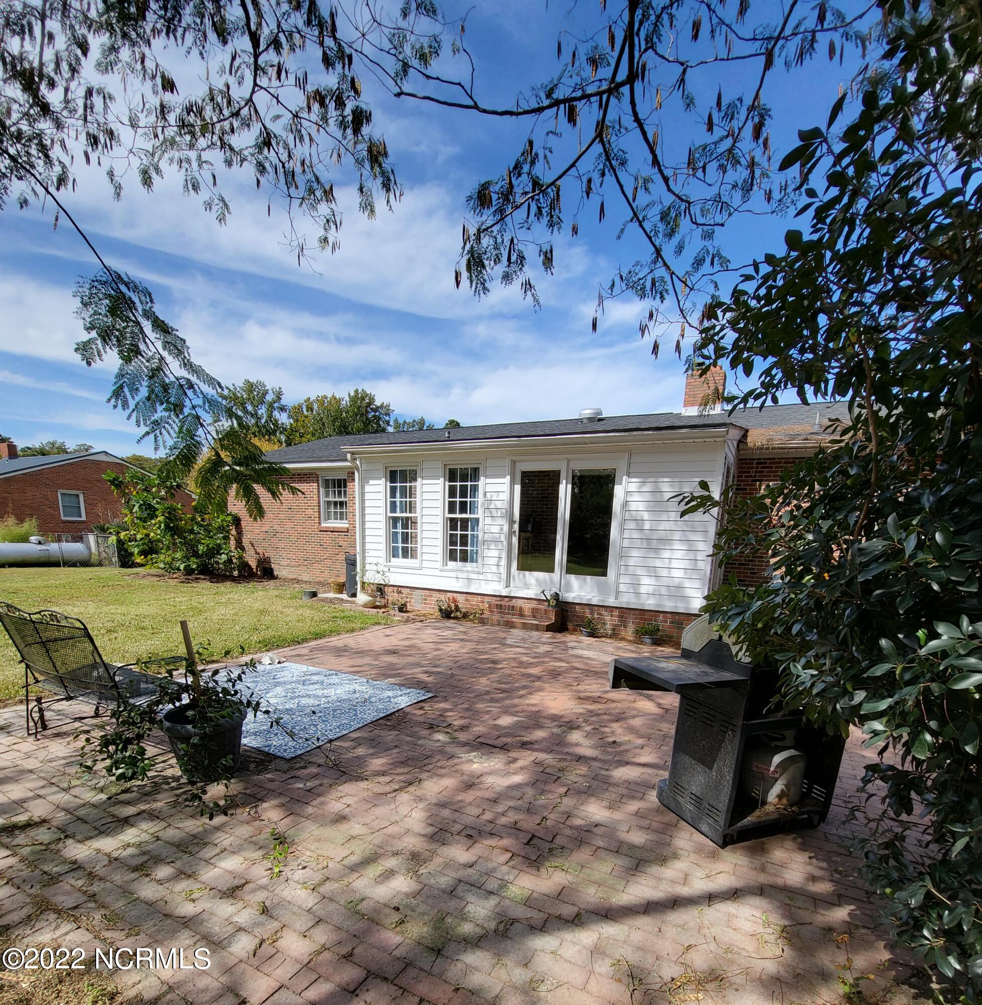 417 Mexico Road Edenton, NC 27932 - Photo 4 of 20 Patio