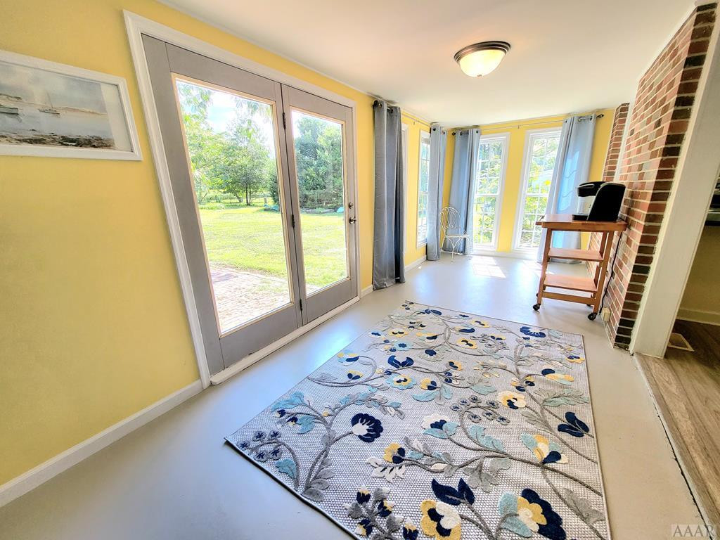 417 Mexico Road Edenton, NC 27932 - Photo 7 of 20 Sun Room