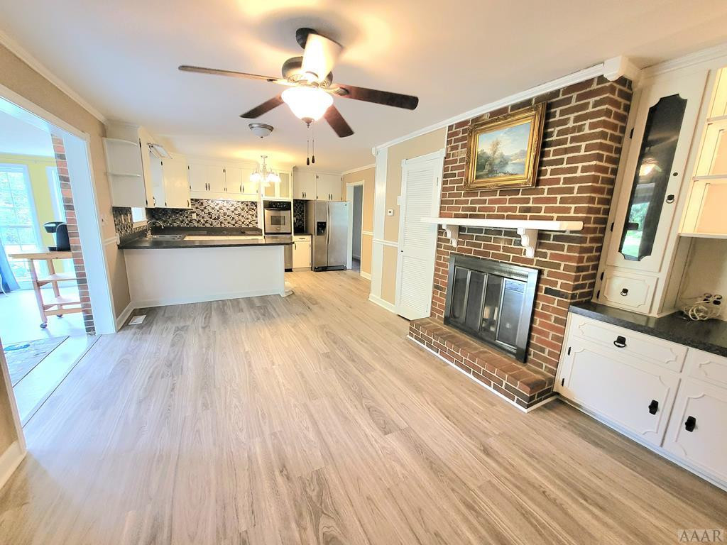 417 Mexico Road Edenton, NC 27932 - Photo 9 of 20 Kitchen Dining