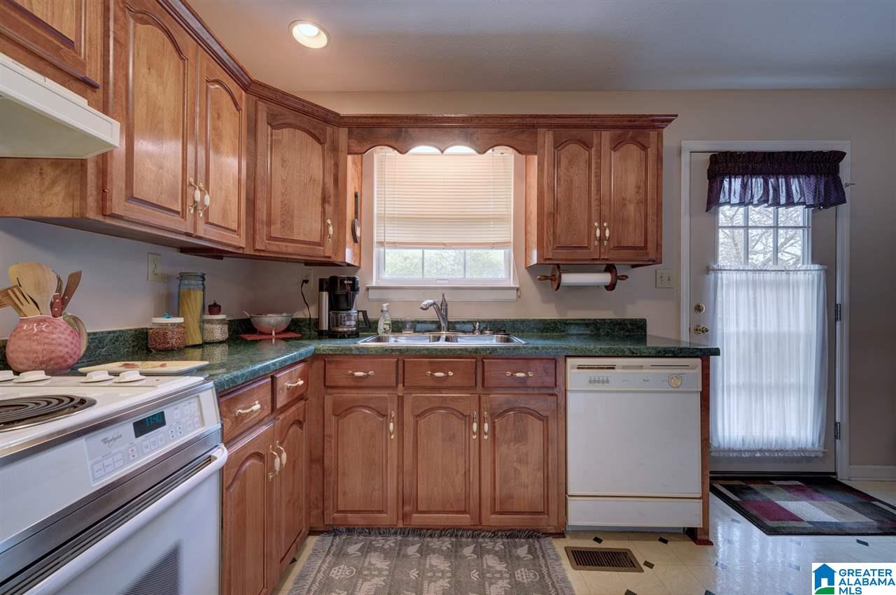 1309 Morningside Drive Southwest Cullman, AL 35055 - Photo 11 of 23