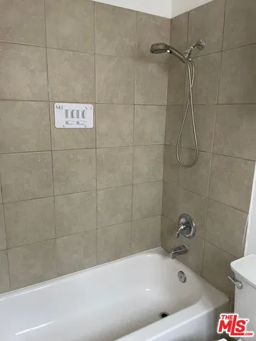 $1,895 | 6627 Kraft Avenue, North Hollywood, CA 91606