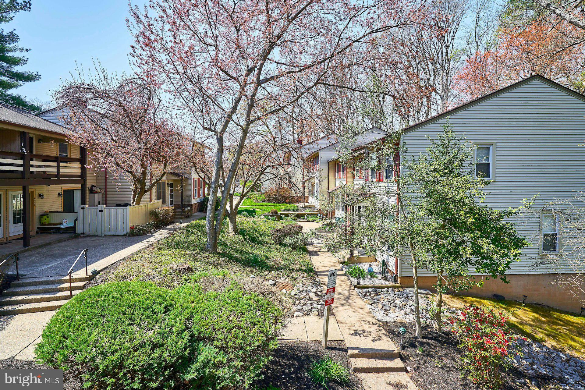 2841 Chablis Circle Woodbridge, VA 22192 - Photo 26 of 29 Welcoming community