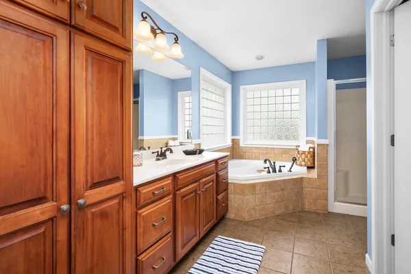 $369,000 | 2527 128th Ave Court West, Milan, IL 61264