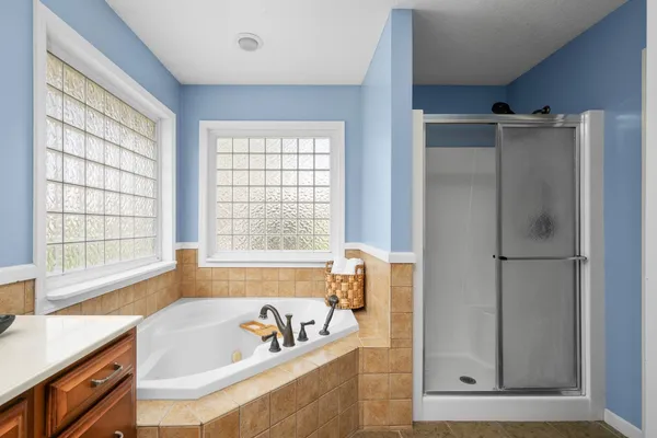 $369,000 | 2527 128th Ave Court West, Milan, IL 61264