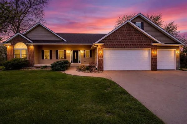 $369,000 | 2527 128th Ave Court West, Milan, IL 61264