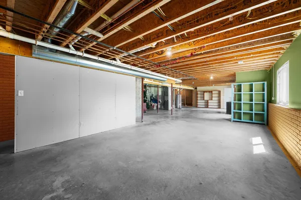 $369,000 | 2527 128th Ave Court West, Milan, IL 61264