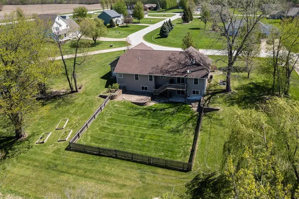 $369,000 | 2527 128th Ave Court West, Milan, IL 61264