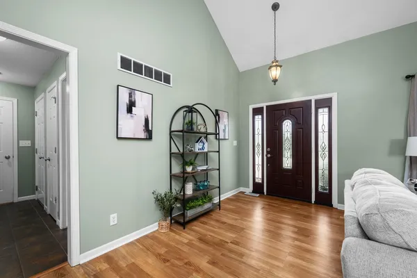 $369,000 | 2527 128th Ave Court West, Milan, IL 61264