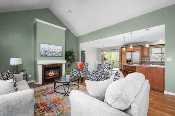 $369,000 | 2527 128th Ave Court West, Milan, IL 61264