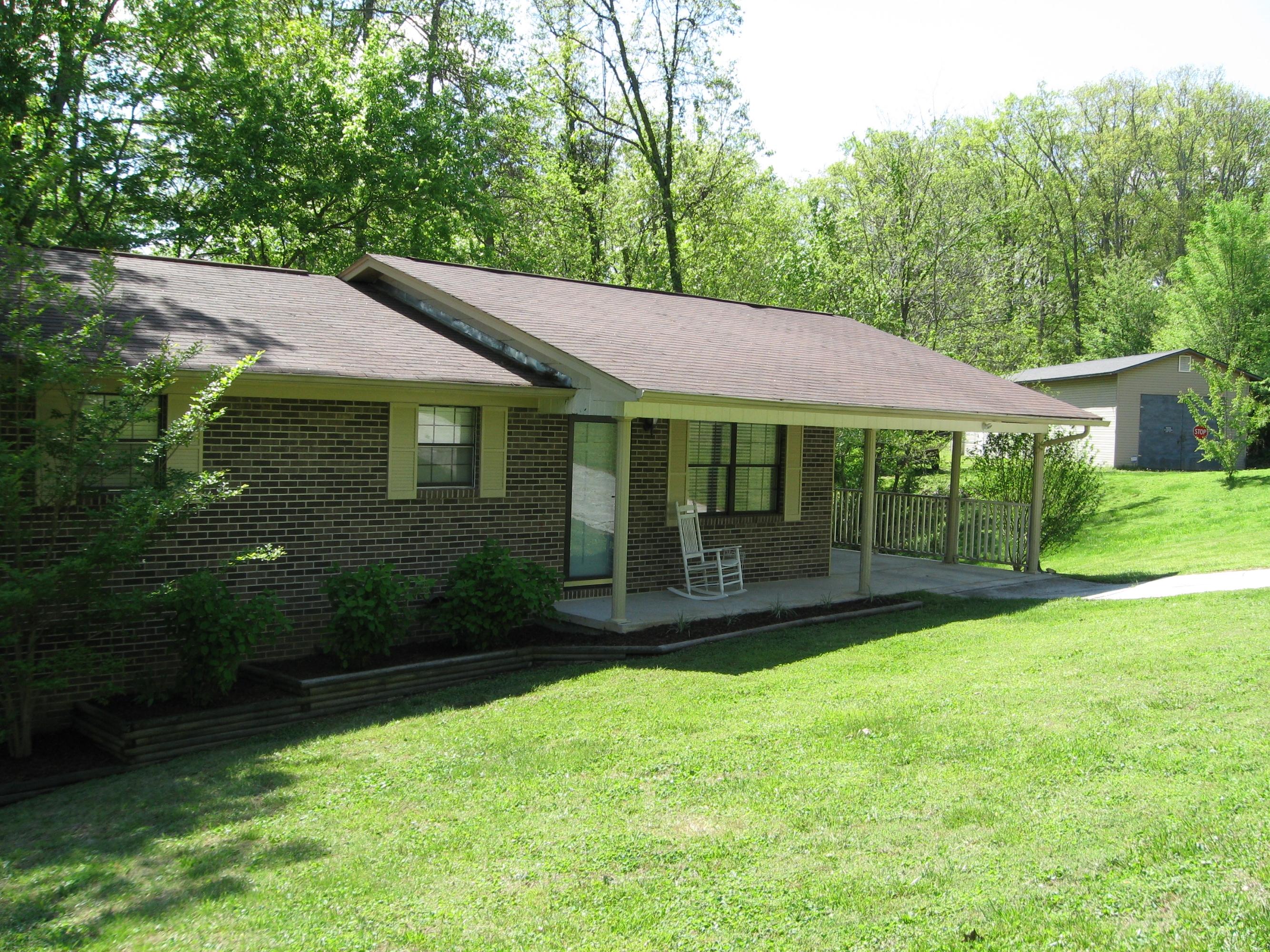 571 Stephens Road Lake City, TN 37769 - Photo 1 of 25 IMG_0981
