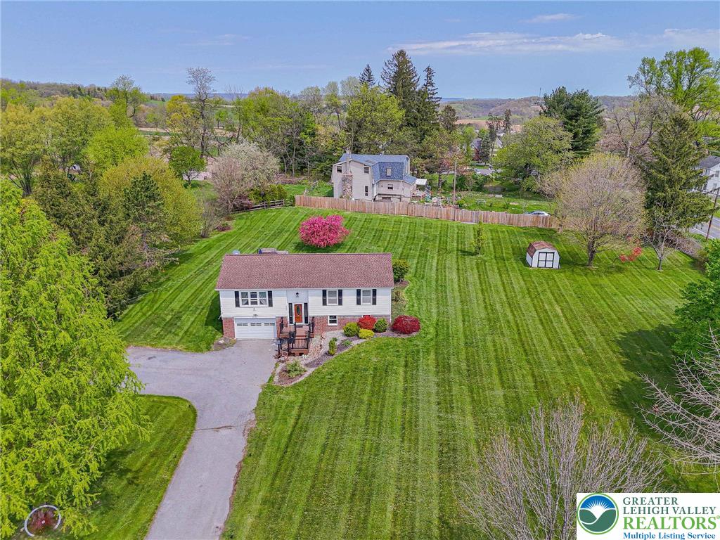 9454 Jacktown Road Bangor, PA 18013 - Photo 6 of 52