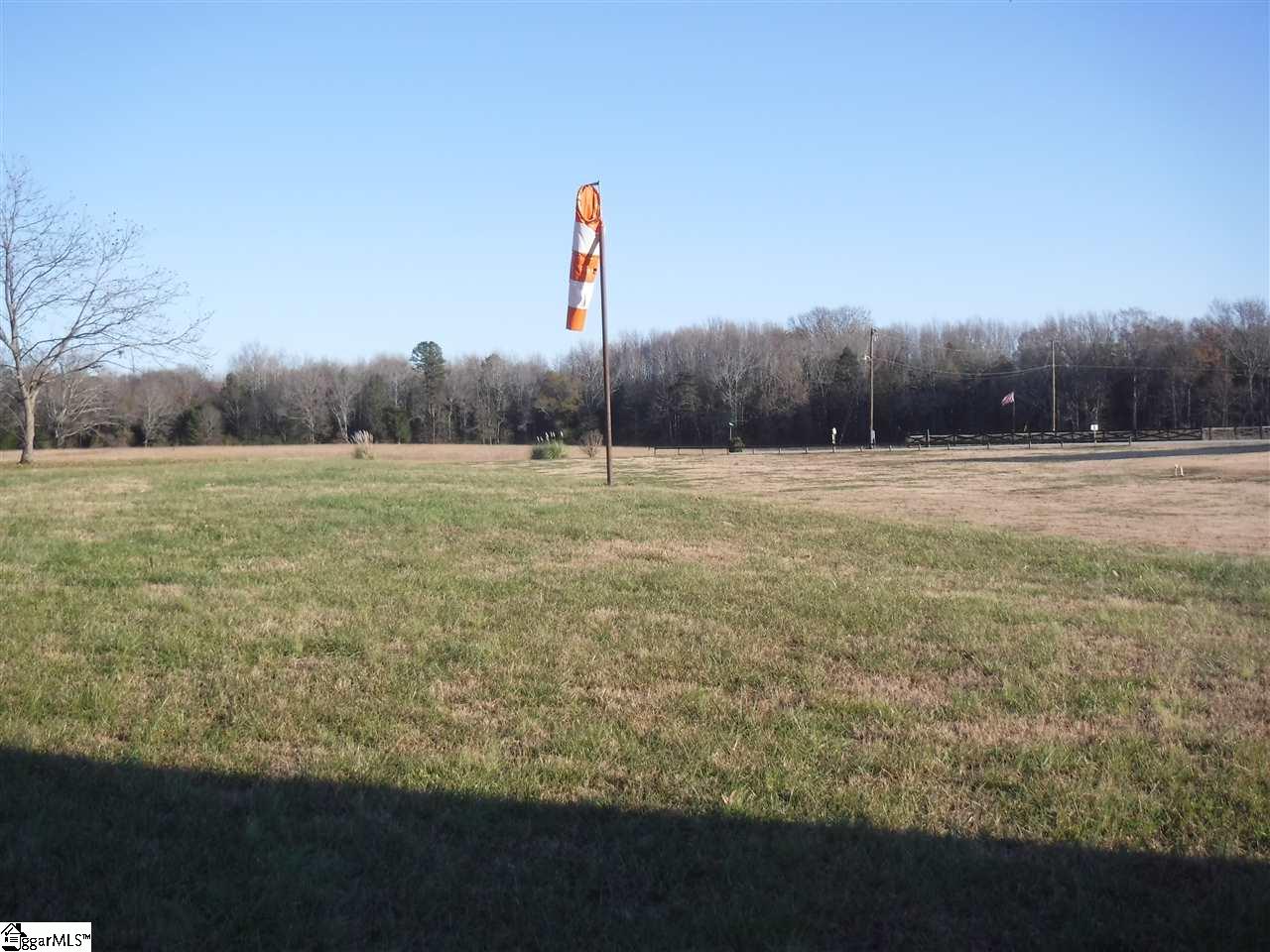 3 Aeronca Road Belton, SC 29627 - Photo 8 of 36