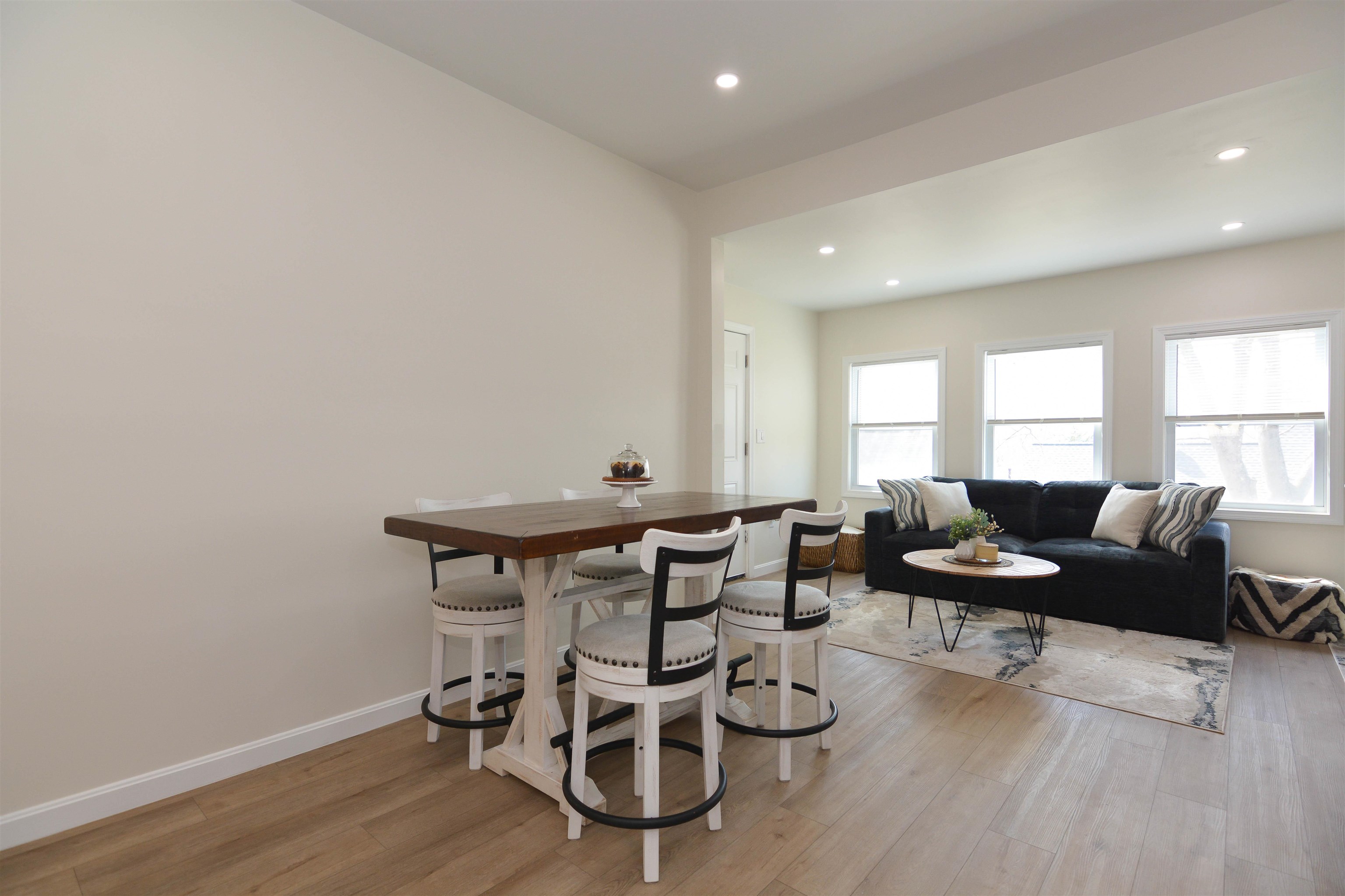 493 Manchester Street, Unit 1 Manchester, NH 03103 - Photo 4 of 20