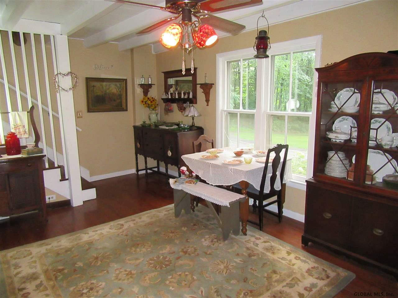 130 Beach Road Halfmoon, NY 12065 - Photo 5 of 20 Photo 5