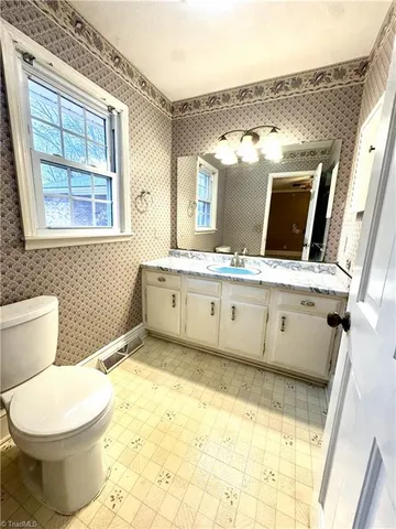 $259,900 | 706 Crooked Run Road, Rural Hall, NC 27045