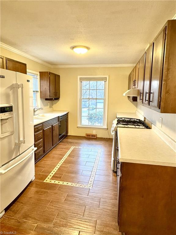 706 Crooked Run Road Rural Hall, NC 27045 - Photo 8 of 25