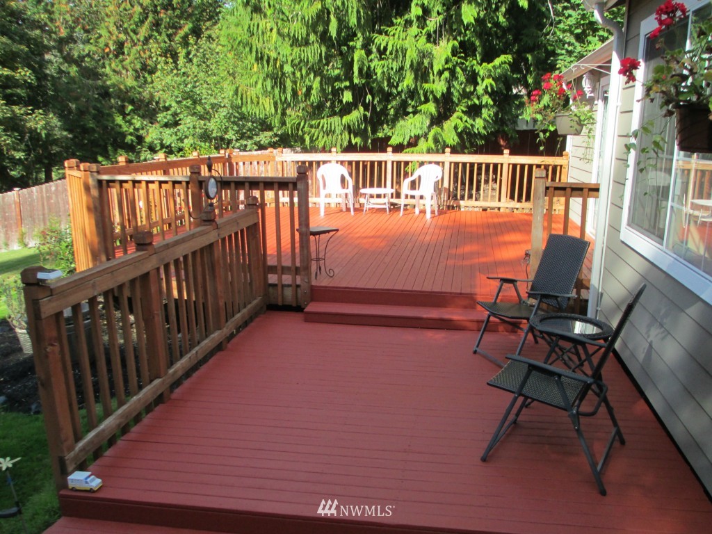 6445 Cooper Point Road Northwest Olympia, WA 98502 - Photo 24 of 25 Gallery Image 24