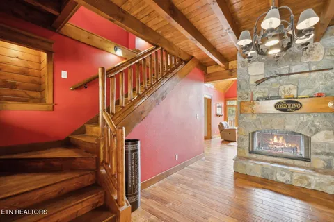 $1,500,000 | 514 Bluff View Road, New Tazewell, TN 37825