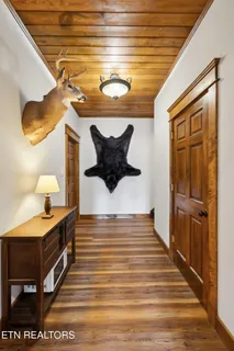 $1,500,000 | 514 Bluff View Road, New Tazewell, TN 37825