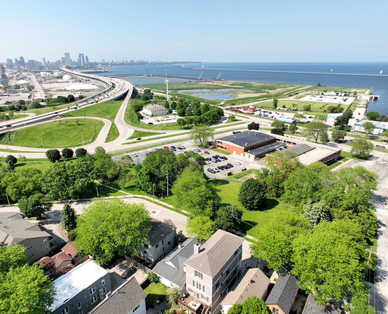 2425 South Superior Street Milwaukee, WI 53207 - Photo 41 of 47 Near the Lake