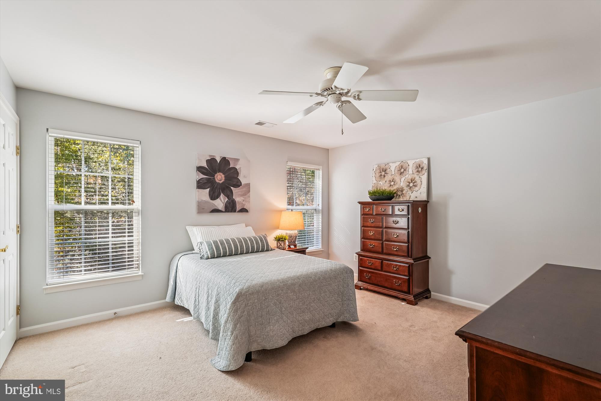 20861 Killawog Terrace Ashburn, VA 20147 - Photo 35 of 66 Bedroom