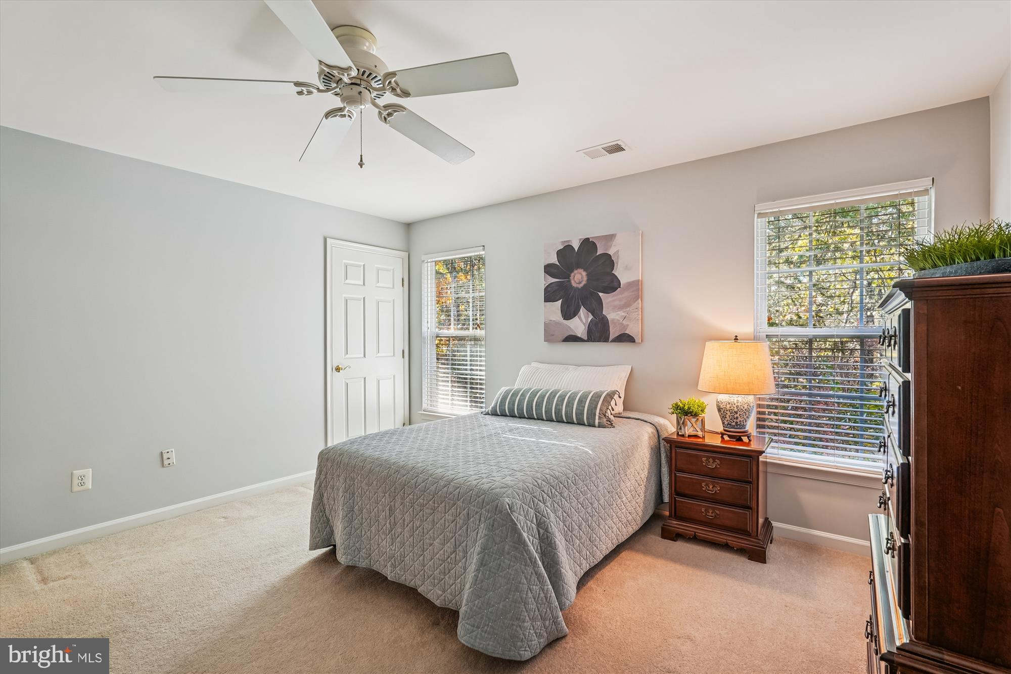 20861 Killawog Terrace Ashburn, VA 20147 - Photo 36 of 66 Bedroom