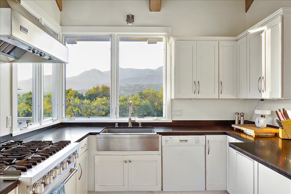 1030 Mission Ridge Road Santa Barbara, CA 93103 - Photo 17 of 39 DSC6026