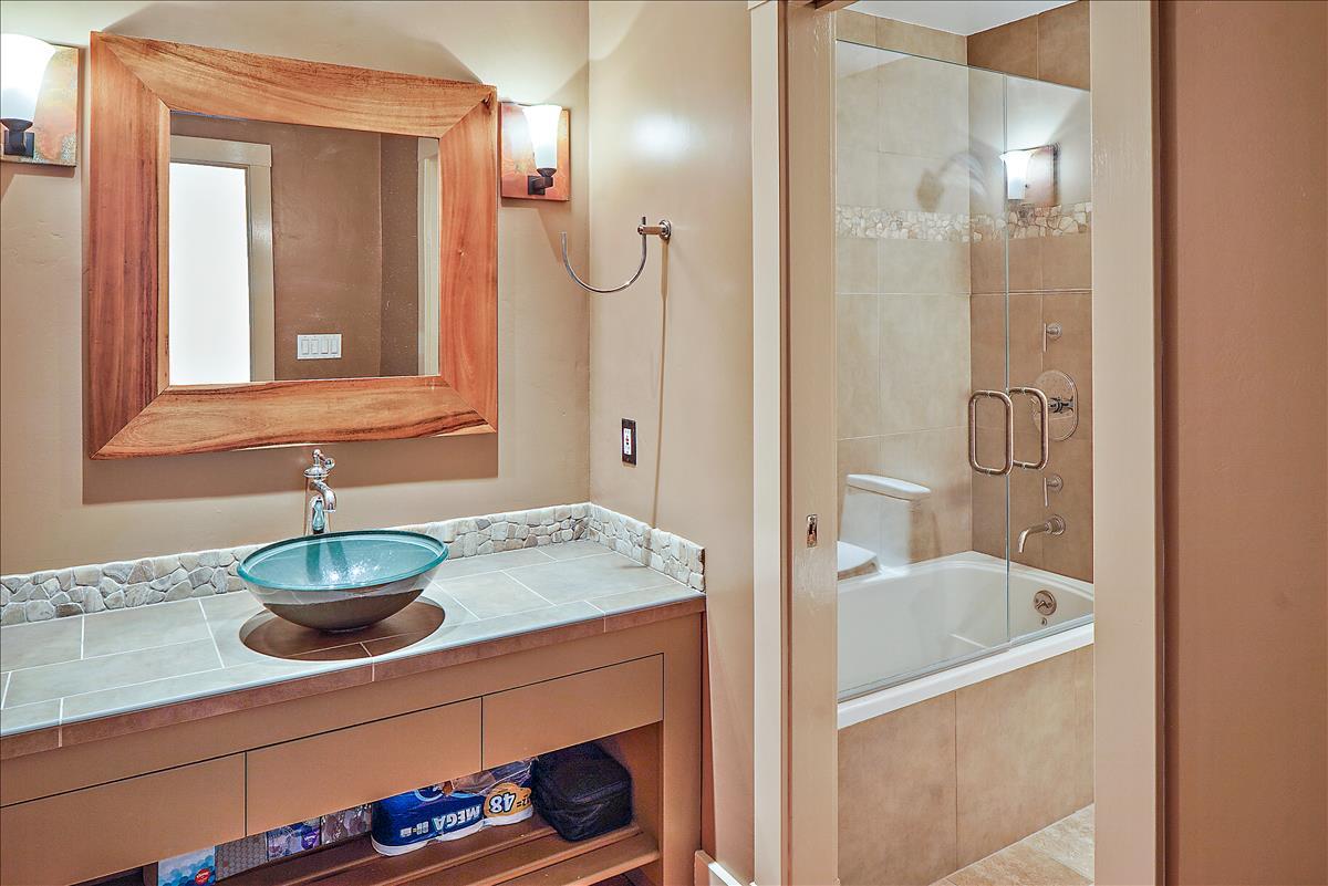 1030 Mission Ridge Road Santa Barbara, CA 93103 - Photo 24 of 39 DSC6003