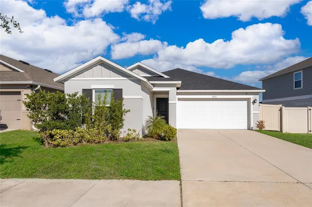 $2,300 | 9121 Oscraft Drive, Davenport, FL 33896