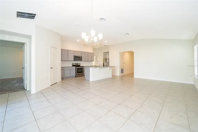 $2,300 | 9121 Oscraft Drive, Davenport, FL 33896