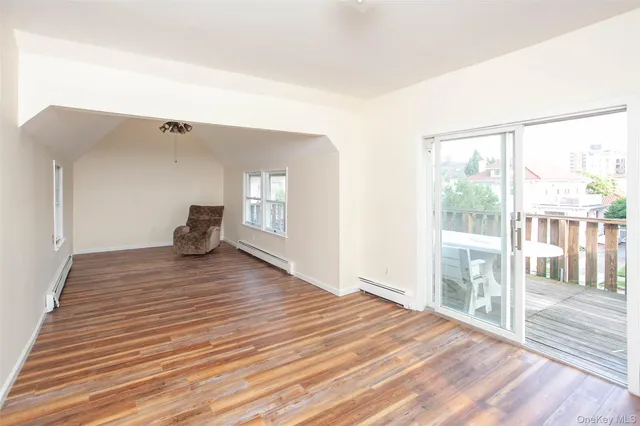 $4,500 | 35 West Olive Street, Long Beach, NY 11561