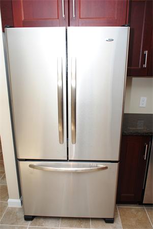 106 Raymond Road Marlborough, MA 01752 - Photo 6 of 21 Gallery Image 6