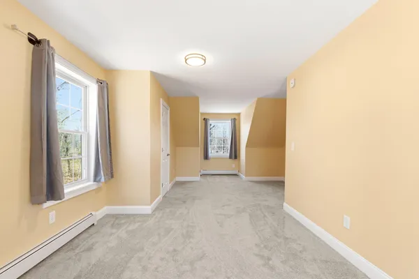 $549,900 | 516 Falmouth Road, Windham, ME 04062