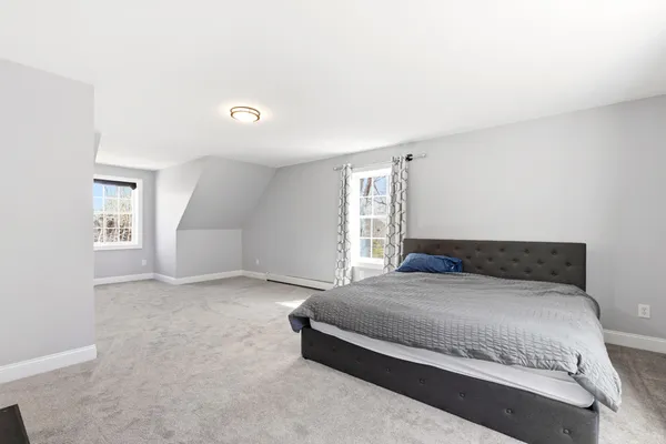 $549,900 | 516 Falmouth Road, Windham, ME 04062