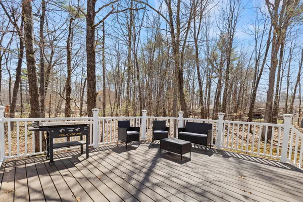 $549,900 | 516 Falmouth Road, Windham, ME 04062