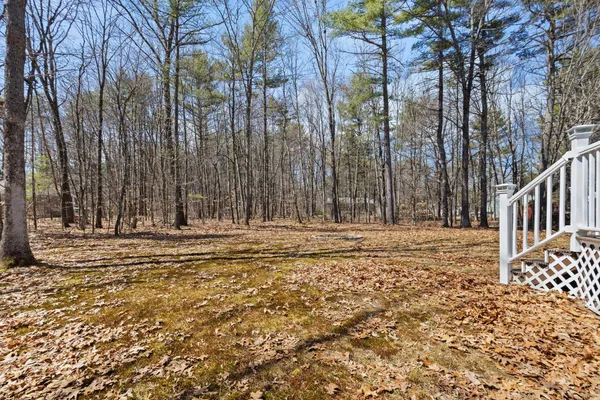 $549,900 | 516 Falmouth Road, Windham, ME 04062