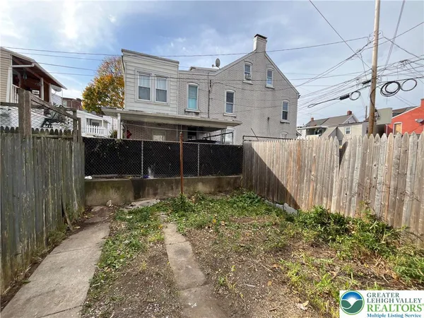 $189,500 | 208 North Poplar Street, Allentown, PA 18102