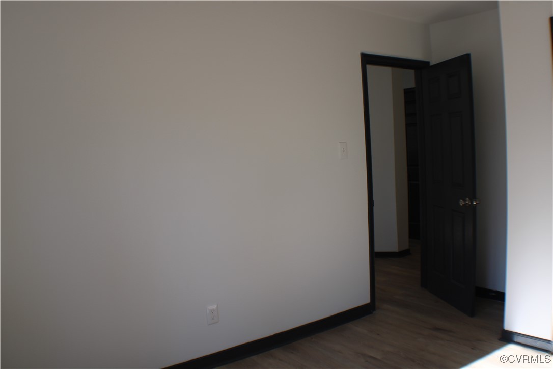 7836 Brightridge Road Chesterfield, VA 23832 - Photo 33 of 39 Third spacious bedroom w/ new paint, lighting & la