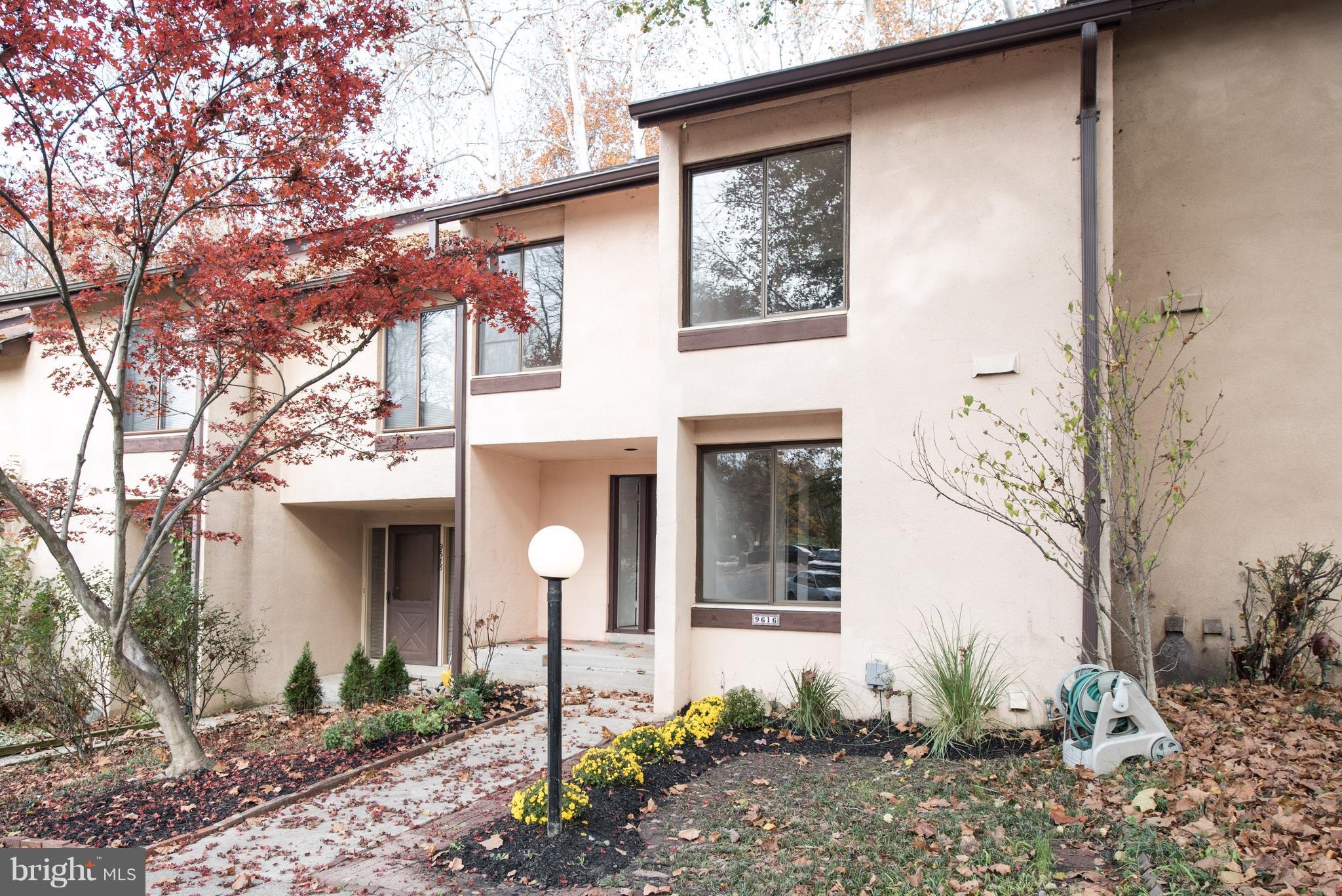 EXTERIOR #2