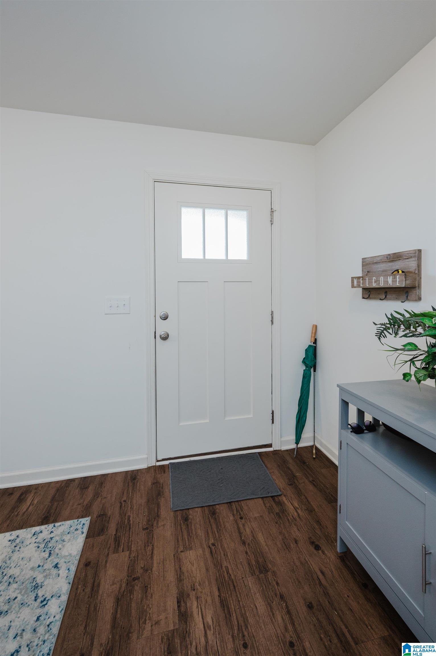 808 Huntington Trace Chelsea, AL 35043 - Photo 5 of 51